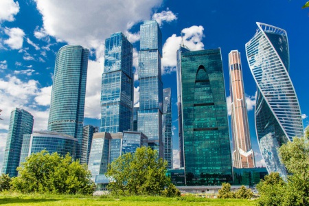 Видео дня: как в небоскребе Москва-Сити подпольное казино нашли